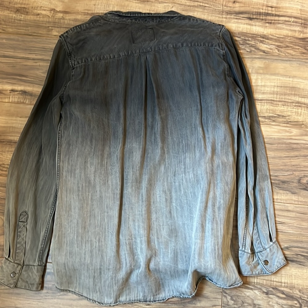 Rails Black Ombr Chambray Button Down Size M - image 3